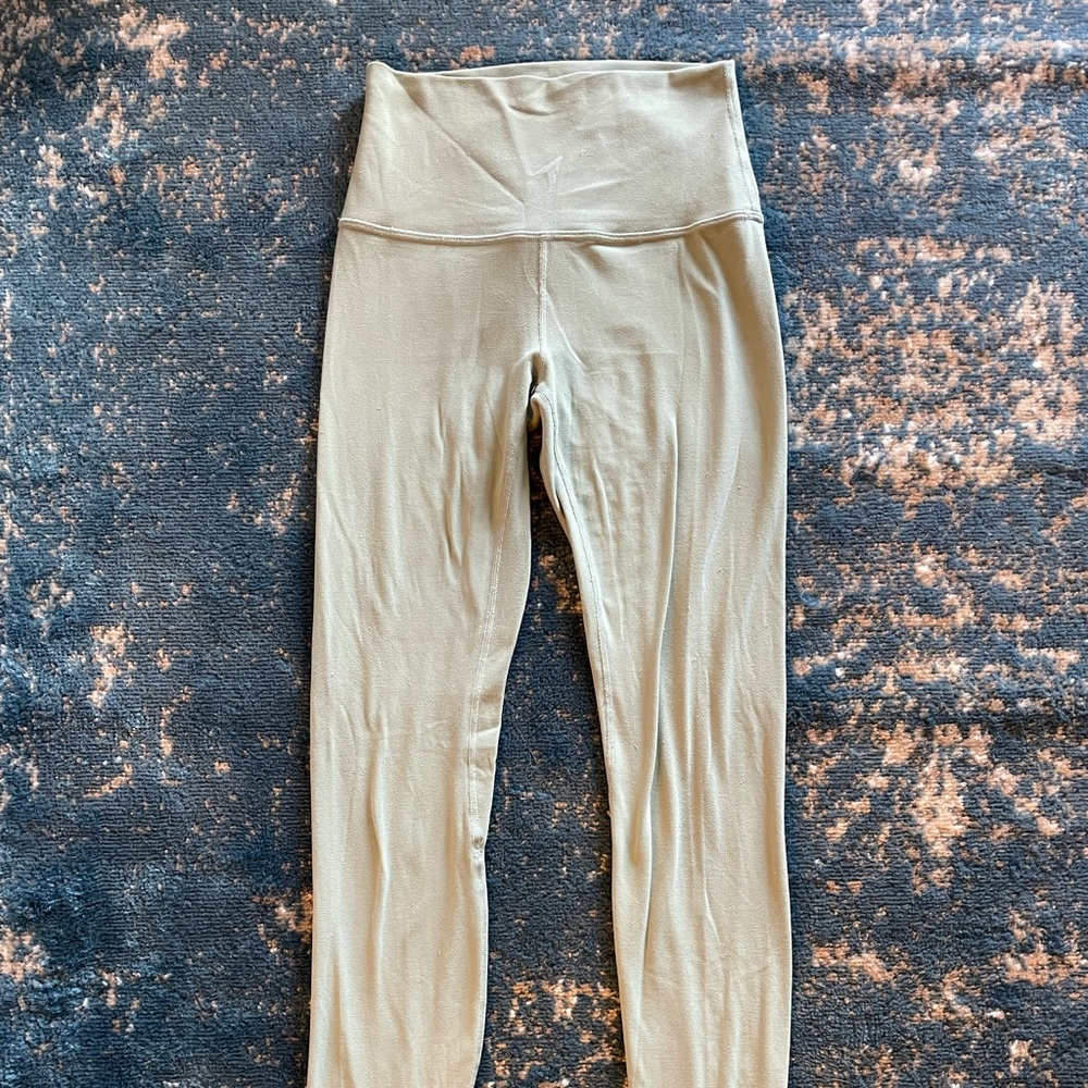 LULULEMON MINT GREEN ALIGN